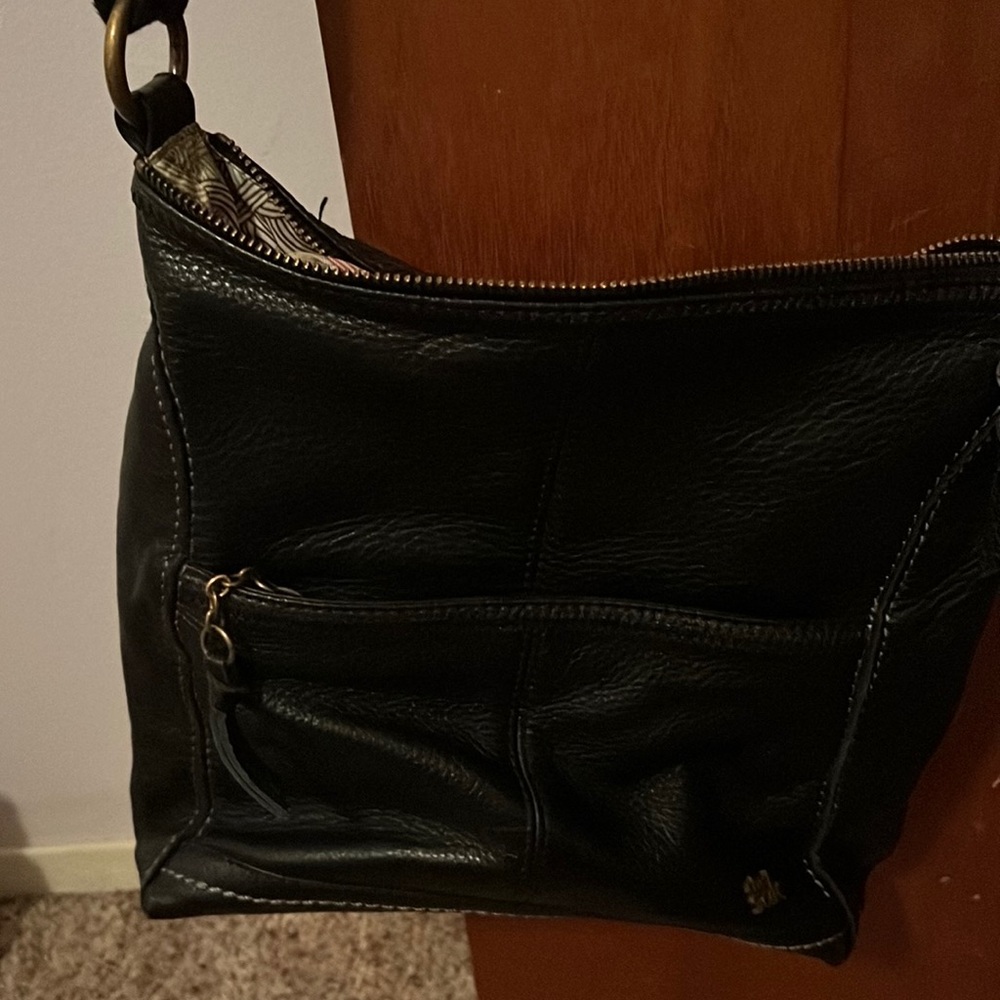 Women The Sak bag. Black leather.